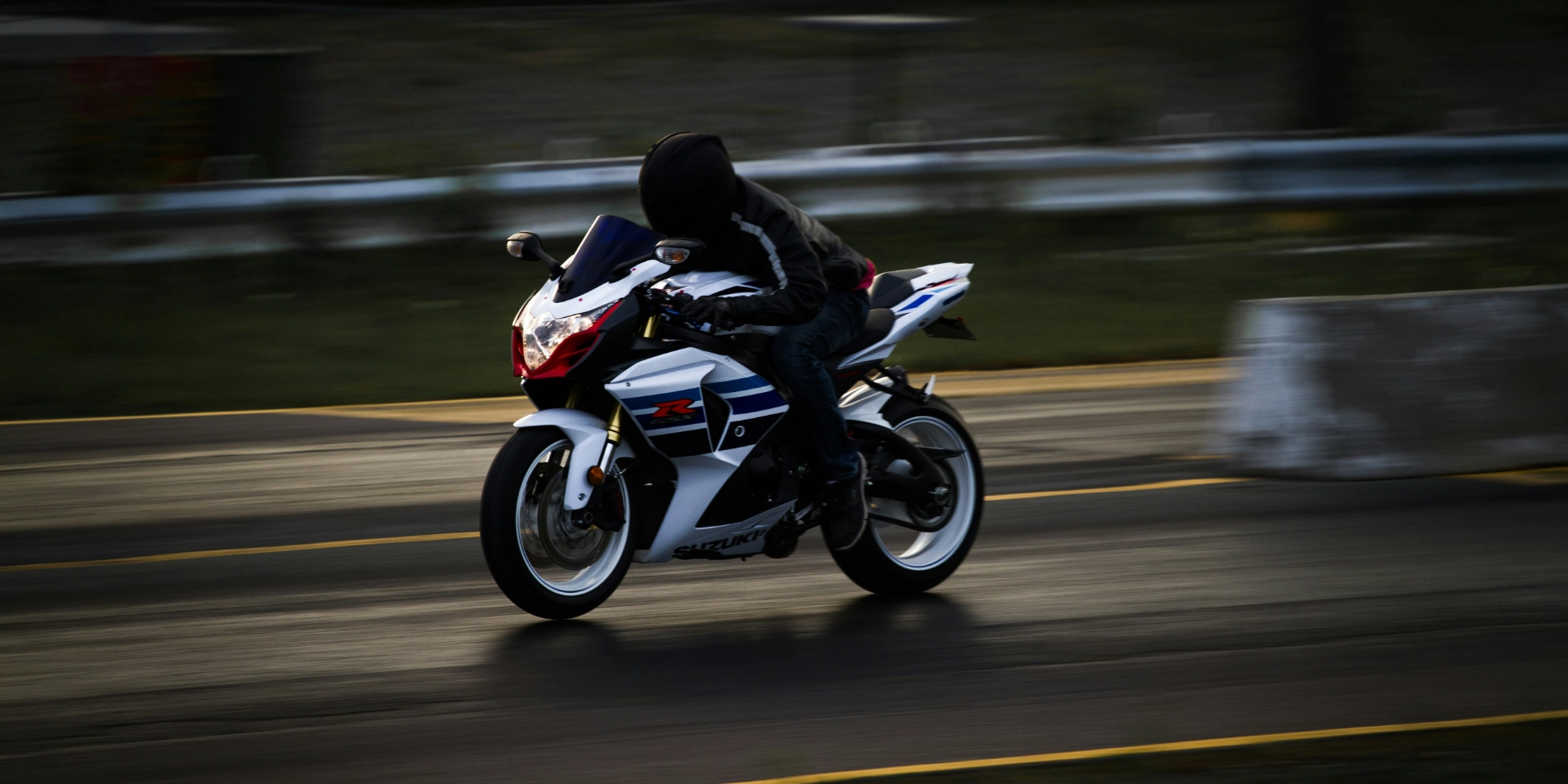 Motorrijles in Noord-Brabant