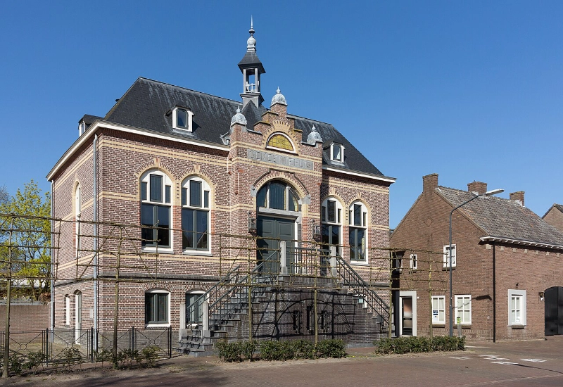 Motorrijles Max in Cromvoirt