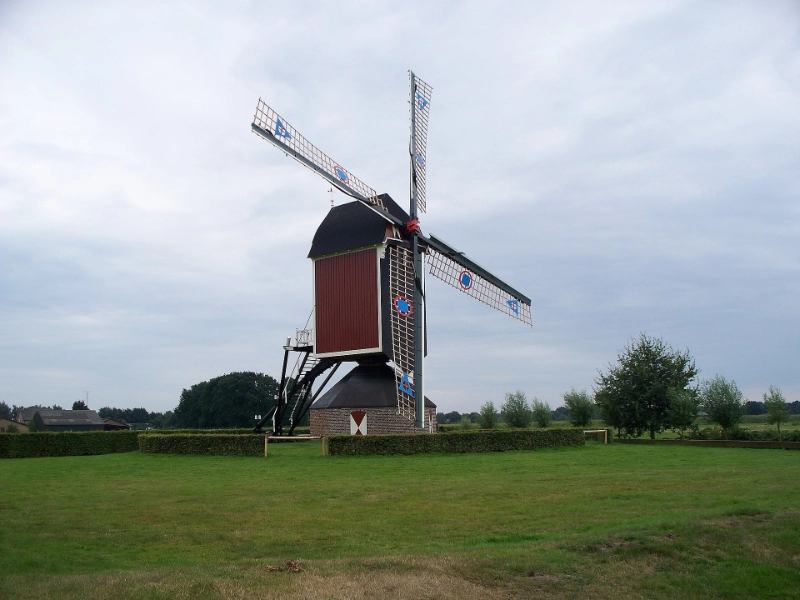 Motorrijles Max in Geffen